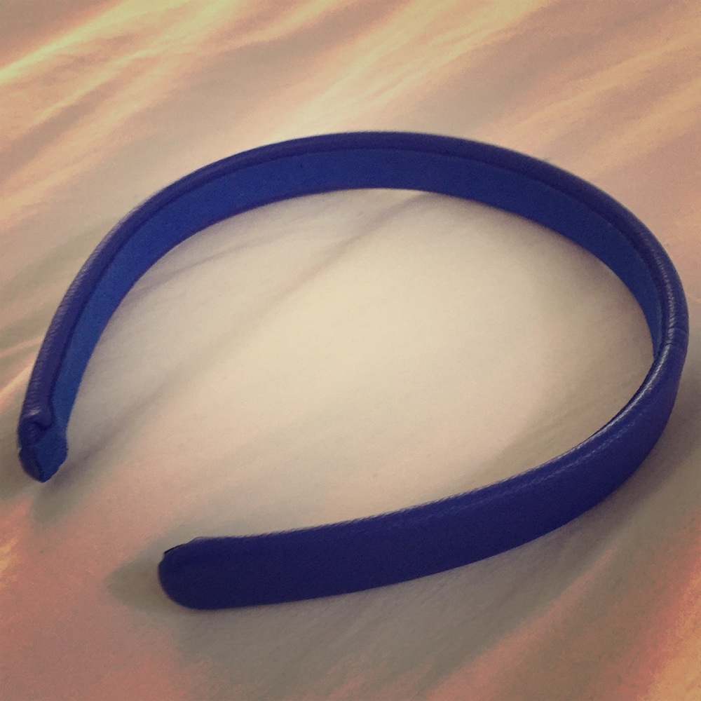 Blue medium thick head band